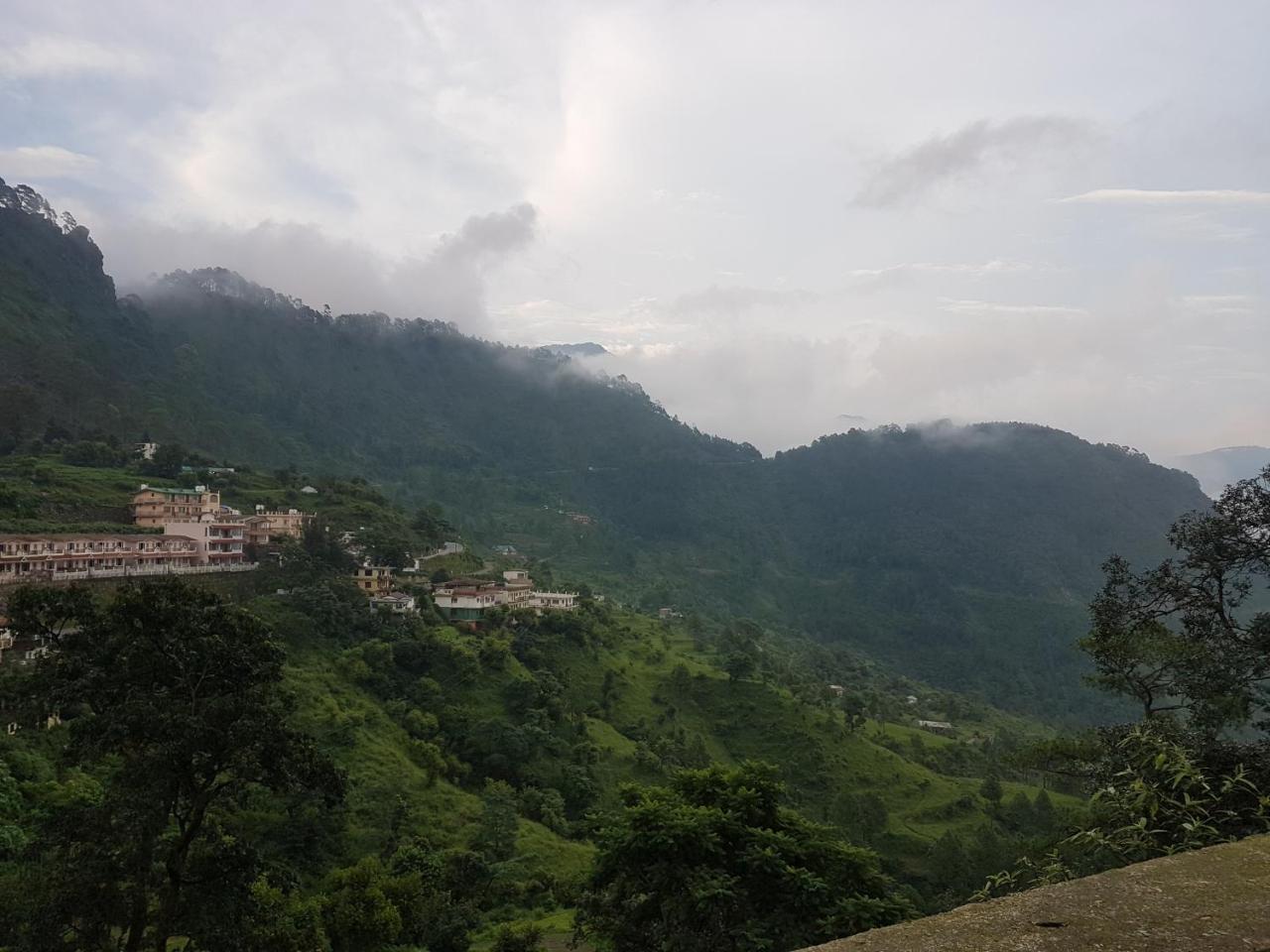 Oyo 23298 Hotel Uttaranchal Inn Nainital Exteriér fotografie